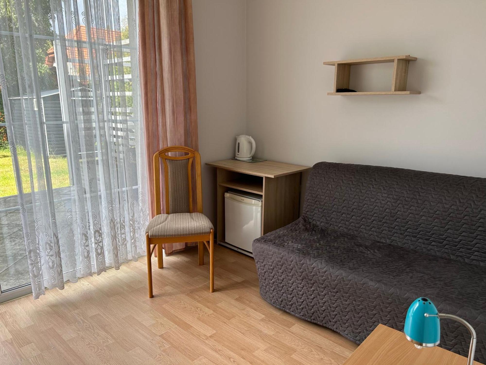 Dw Roza Wiatrow Apartment Debki Luaran gambar